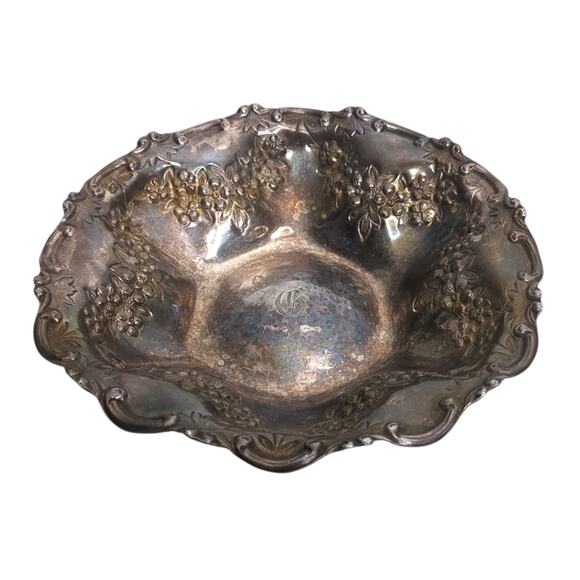 Mappin & Webb Prince's Plate Small Round Grapes Trinket Dish London Sheffield - Picture 1 of 11